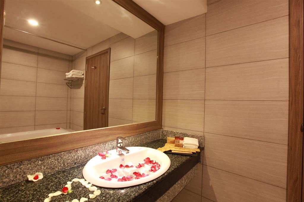 Minh Tam Hotel & Spa 3/2 Bandar Ho Chi Minh Luaran gambar
